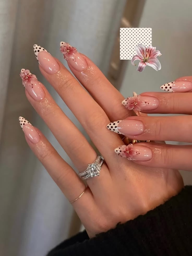 Polka Bloom